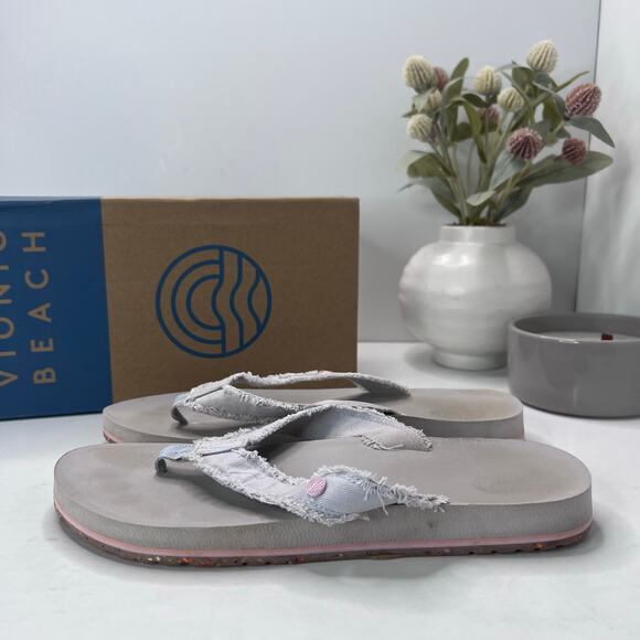 Vionic Beach Unwind Flip Flops Gray Slide Sandals Cotton Canvas Women 9 Tried On - Picture 3 of 10